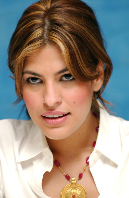 photo 16 in Eva Mendes gallery [id204481] 2009-11-09 00:00:00