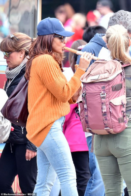 Eva Mendes pic #1150573