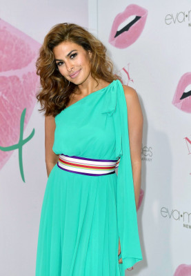 Eva Mendes pic #1129046