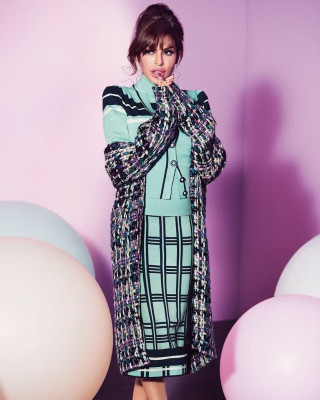 Eva Mendes for New York & Company 2017