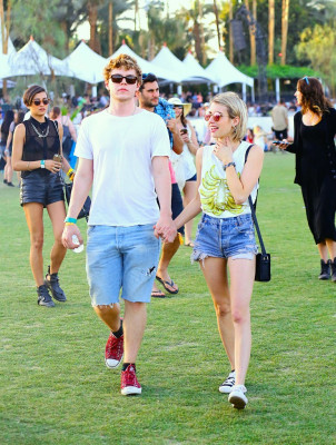 Evan Peters pic #738881