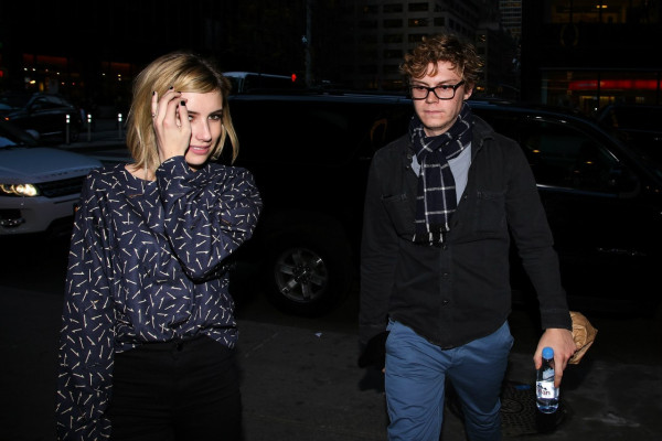 Evan Peters pic #735109