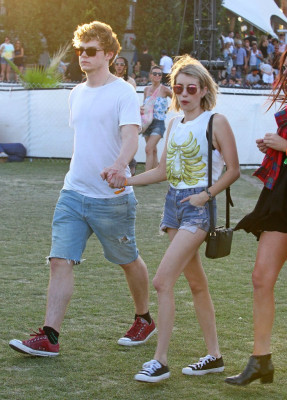 Evan Peters pic #740611