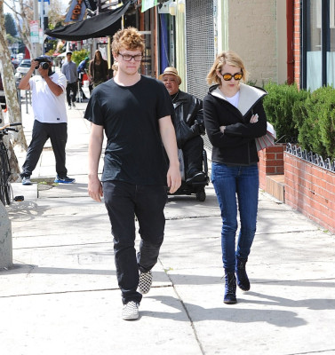 Evan Peters pic #738889