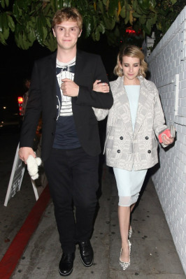 Evan Peters pic #740866