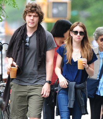 Evan Peters pic #740879