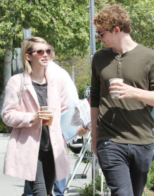 Evan Peters pic #738883