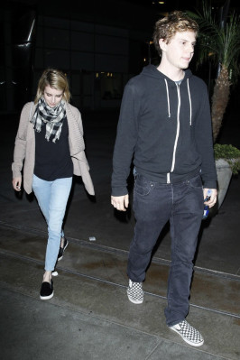 Evan Peters pic #738861