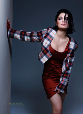 EVE HEWSON in Veni Magazine, October 2019