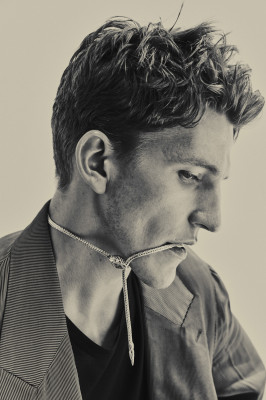 Ewan Mitchell by Guy Aroch for Esquire US (2024)