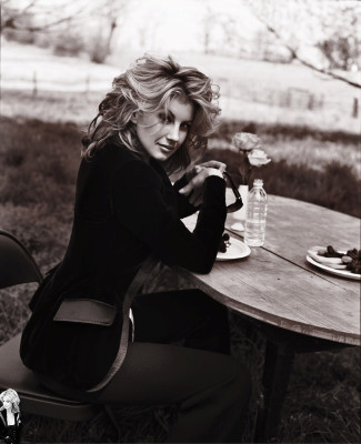 photo 19 in Faith Hill gallery [id247221] 2010-02-27 00:00:00