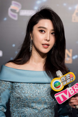 Fan BingBing at 11th Asian Film Awards in Hong Kong
