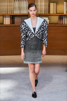  Chanel Haute Couture Fall/Winter 2019-2020 Fashion Show in Paris