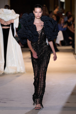 Zuhair Murad Couture Fall/Winter 2023 Fashion  Show in Paris