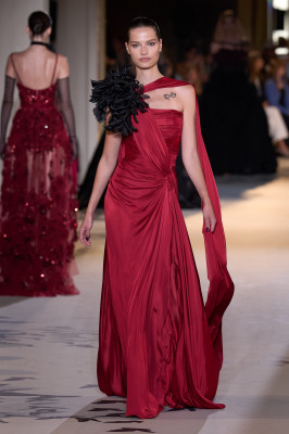 Zuhair Murad Couture Fall/Winter 2023 Fashion  Show in Paris