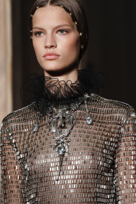 Faretta Radic - Valentino Couture Fall 2018 Fashion Show in Paris