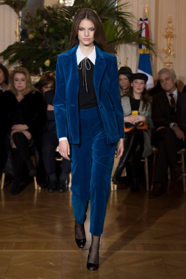 Faretta Radic - Vanessa Seward Autumn/Winter 2018 Fashion Show in Paris 