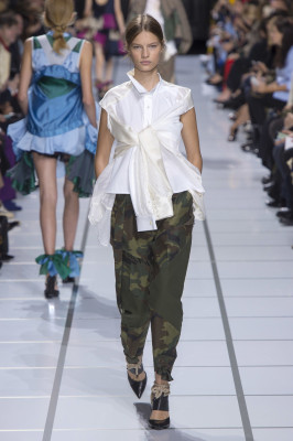 Faretta Radic - Sacai Spring/Summer 2018 Fashion Show in Paris