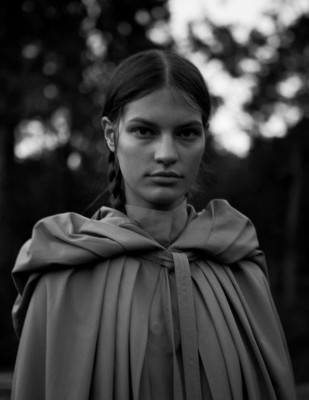Faretta Radic - Vogue Spain by Camilla Akrans
