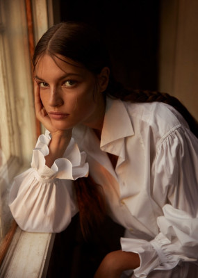 Faretta Radic - Vogue Spain by Camilla Akrans
