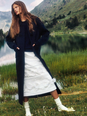 Faretta Radic for Elle Italia  by Xavi Gordo