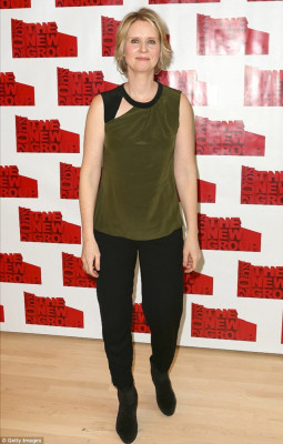 photo 16 in Felicity Huffman gallery [id788019] 2015-01-28 00:00:00