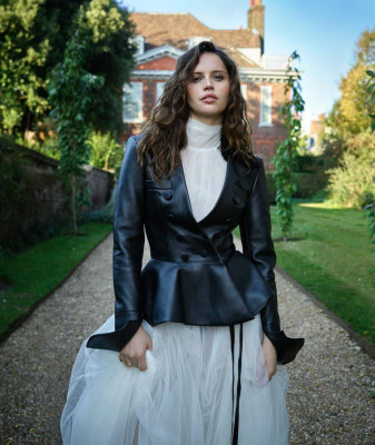 Felicity Jones – Photoshoot for Dujour Magazine November 2018