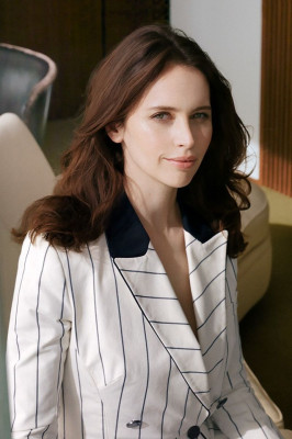 Felicity Jones – Vogue Japan March 2019