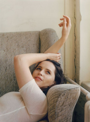 Felicity Jones by Ben Weller for The Sunday Times Style // Dec 2020