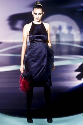 Fernanda Tavares ~ Valentino Fall 2001