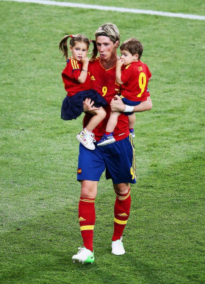 photo 22 in Fernando Torres gallery [id639633] 2013-06-06 00:00:00