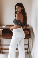 Fiona Barron Gooseberry – Intimates Photo Summer 2019
