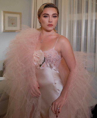 Florence Pugh by Peter Lux for 25th BIFA in London 12/04/2022