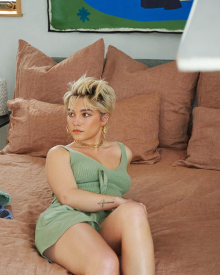 Florence Pugh - J. Crew (2022)