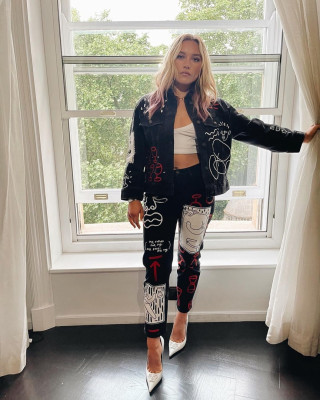 Florence Pugh - Josh Shinner Photoshoot 06/24/2021
