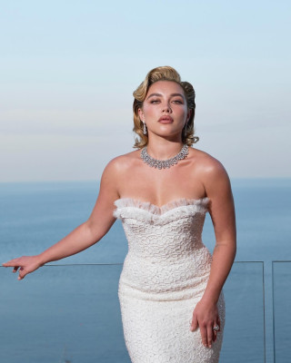 Florence Pugh by Jeff Thibodeau
