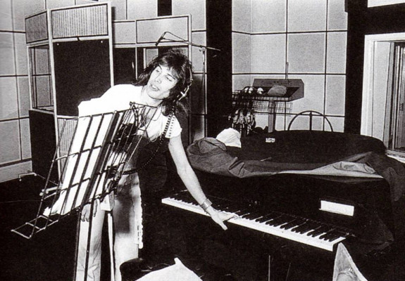 photo 21 in Freddie Mercury gallery [id734024] 2014-05-29 00:00:00