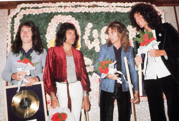 Freddie Mercury pic #719934
