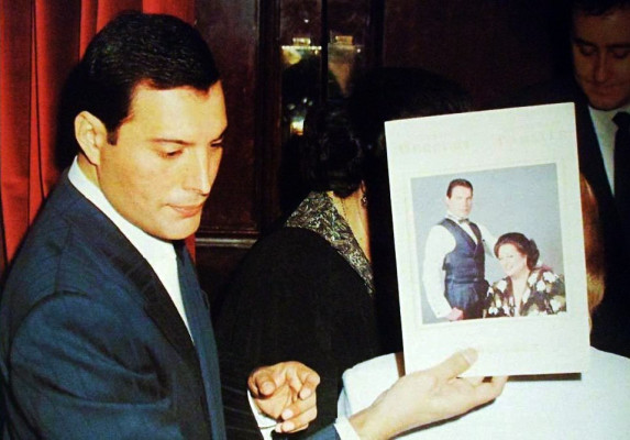 photo 29 in Freddie Mercury gallery [id717511] 2014-04-04 00:00:00