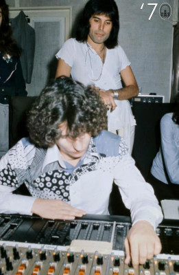 Freddie Mercury pic #681274