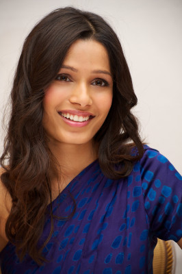 Freida Pinto pic #446045