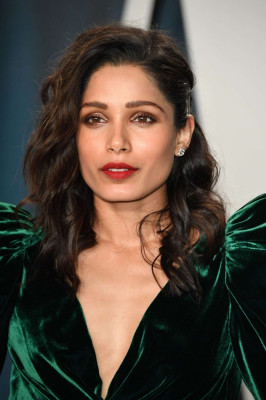Freida Pinto - Vanity Fair Oscar Party, Los Angeles // February 9, 2020