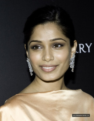 Freida Pinto pic #195641