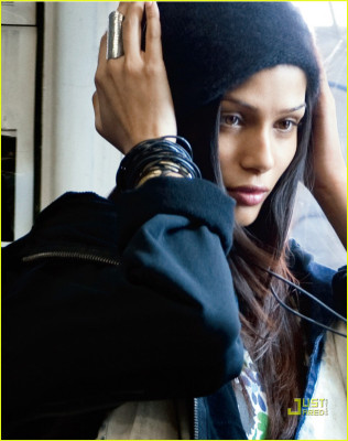 Freida Pinto pic #140413