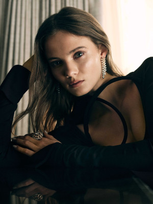 Freya Allan – ELLE Hollywood Rising Stars 2024