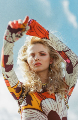 Freya Allan – Photoshoot for Schön! Magazine #37 November 201