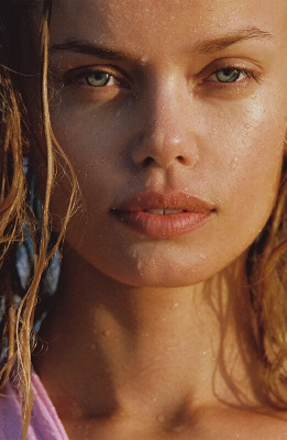 Frida Aasen for Lavarice
