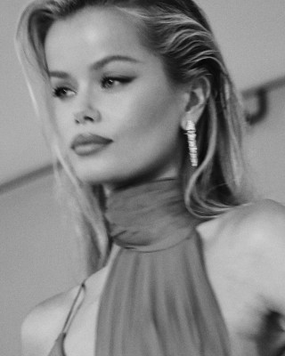 Frida Aasen by Sergey Ermoshevich