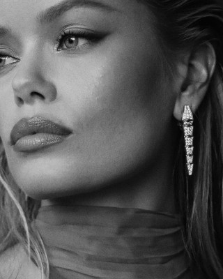 Frida Aasen by Sergey Ermoshevich