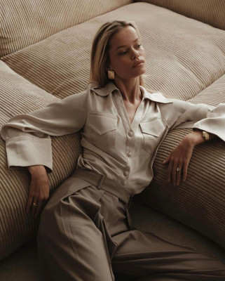 Frida Aasen for AUREUM